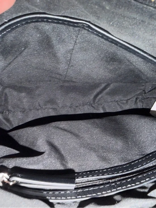 NWOT Madden Girl Monochrome Floral Crossbody Bag - Picture 5 of 6